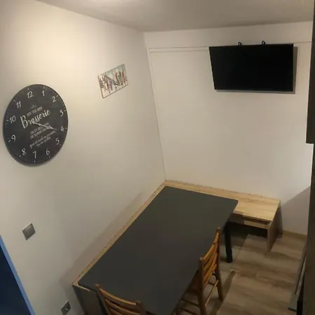 La Chaumiere Des Neiges Apartment Chatel